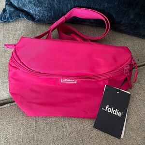 Foldie pink crossbody bag